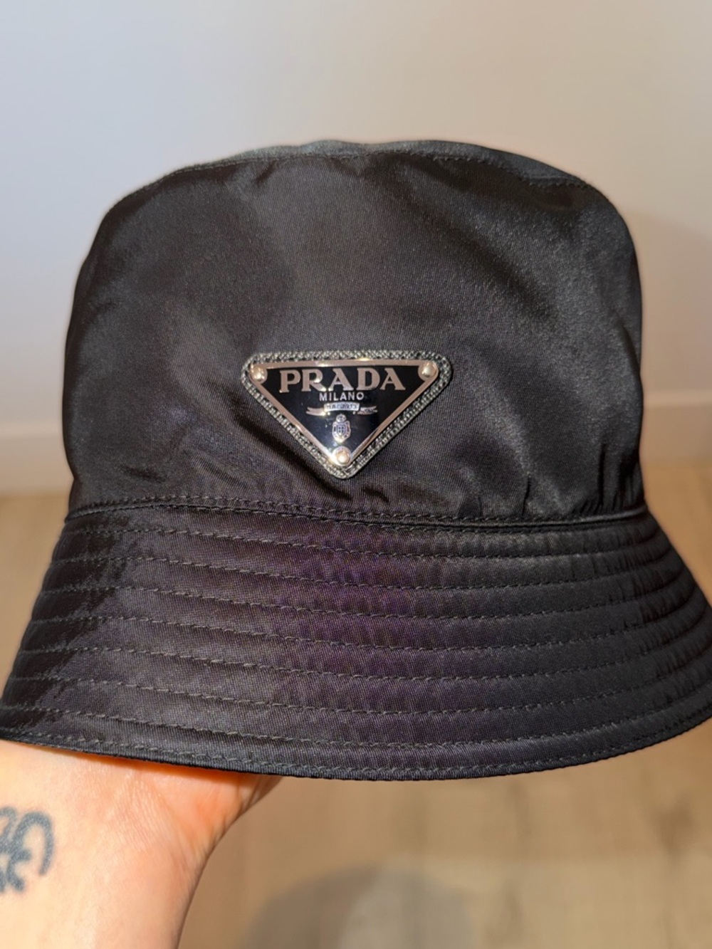 Prada Classic Black Bucket Hat - Picture 9 of 9